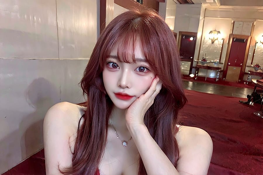 Tags: 21872187
<lora:JapaneseDollLikeness_v15:0.79>, <lora:koreanDollLikeness:0.76>, <lora:taiwanDollLikeness_v20:0.55>, <lora:YaeMiko_Test:0.70>, (low-cut red dress:1.15), hotel ballroom, ceremony, (seductive pose:1.19), extremely detailed face, cute, (photorealistic:0.92), double eyelids, pale skin, perky breasts, full body portrait, textured skin, RAW, sharp, hyper realistic, tall, blush, delicate and beautiful girl, 1girl, (stunningly attractive:1.11), (dramatic:0.96)
Negative prompt: drawings, sketches, fat, (worst quality:2.14)
Steps: 32, Sampler: DPM++ 2M Karras, CFG scale: 5.62, Seed: 3904161310, Size: 768x512, Model hash: fc2511737a, Model: chilloutmix_NiPrunedFp32Fix, Seed resize from: -1x-1, Denoising strength: 0.4, Version: v1.2.1, Hires upscale: 2.0, Hires steps: 16, Hires upscaler: ESRGAN_4x