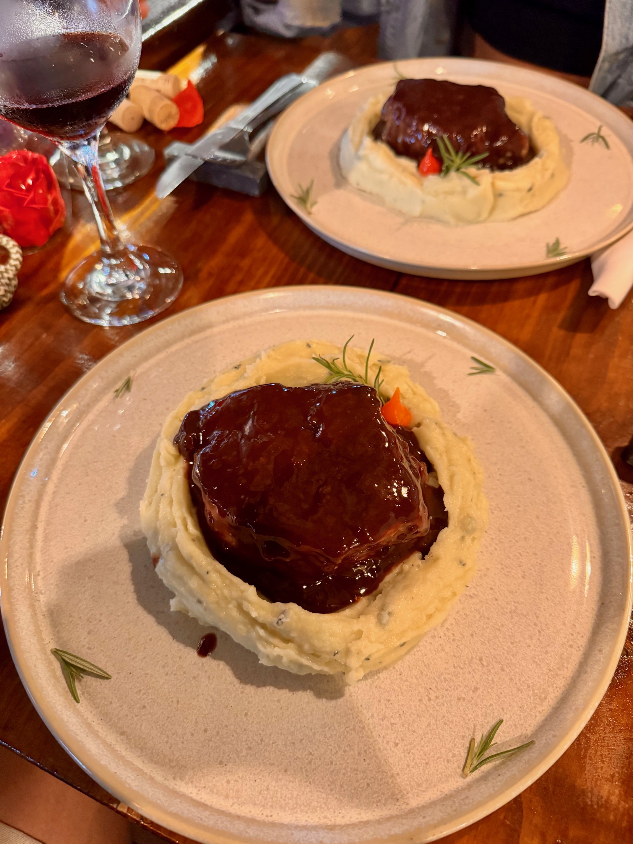 Jantar nos restaurantes da Vila