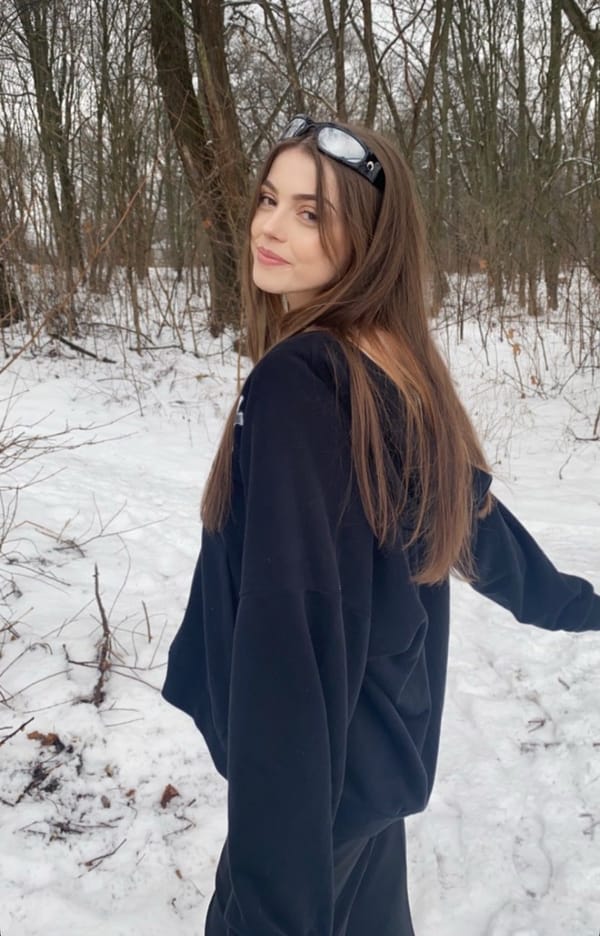 Tags: Ivana 
