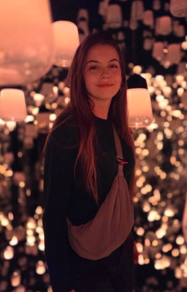 Tags: Iva
